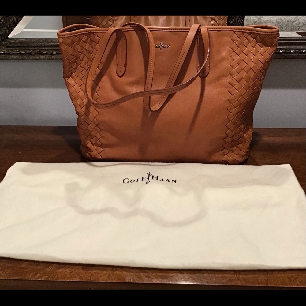 Women’s Cole Haan Camel Shoulder Bag
